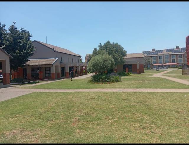 2 BEDROOM APARTMENT FOR SALE IN THERESA PARK